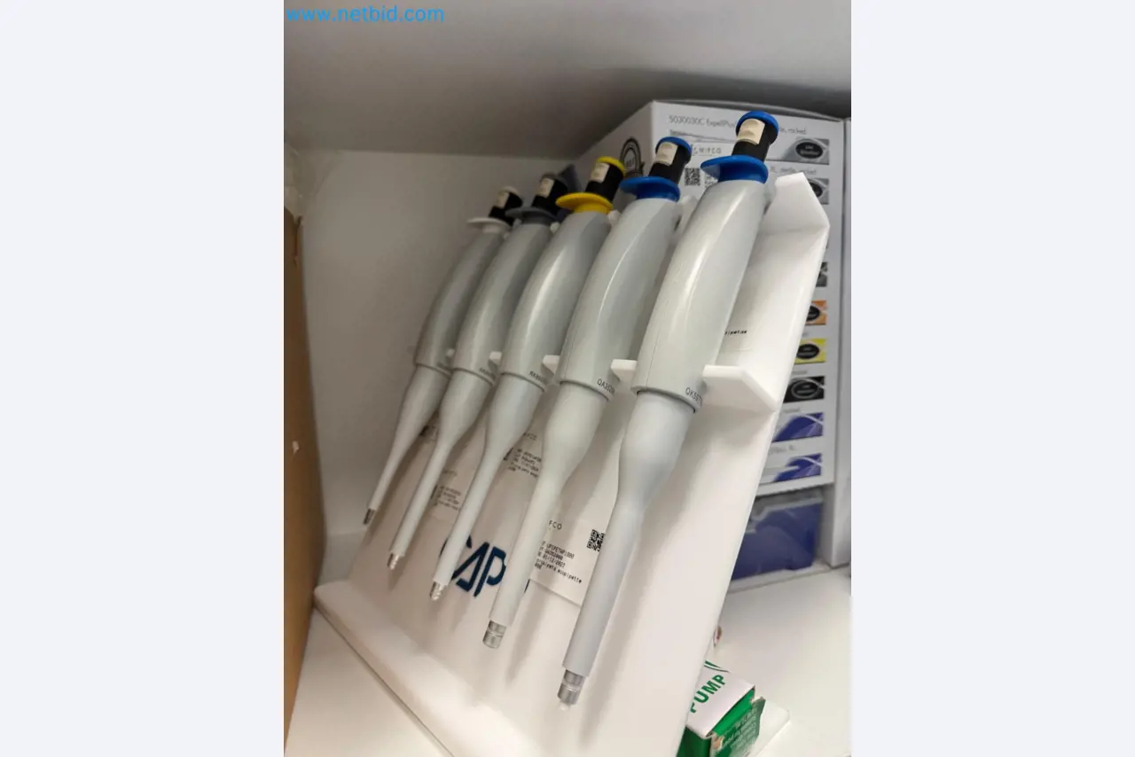 Maschinen und Laborausstattung eines Unternehmens für den Anbau von medizinischem Cannabis-3