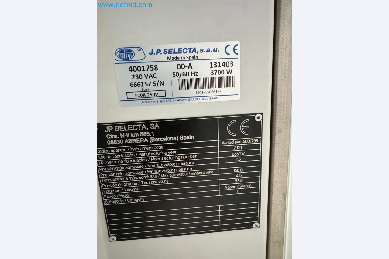 Maschinen und Laborausstattung eines Unternehmens für den Anbau von medizinischem Cannabis-3