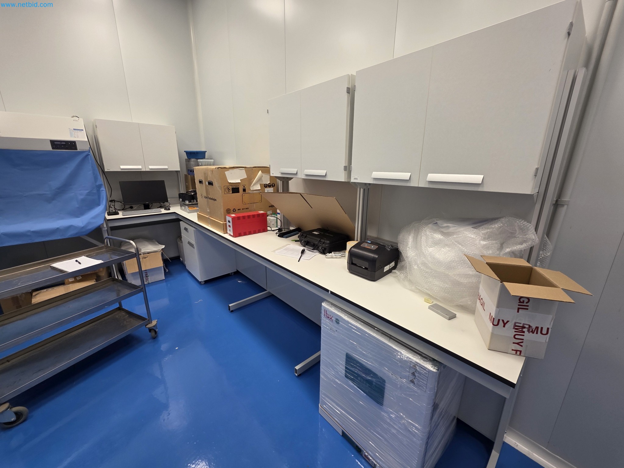 Máquinas y equipos de laboratorio de una empresa para el cultivo de cannabis medicinal-7