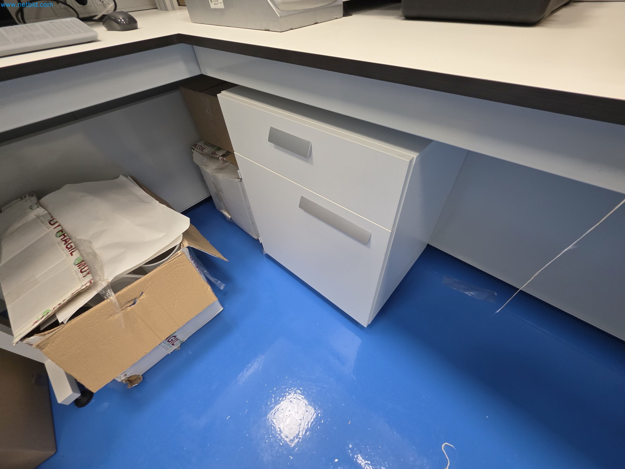 Máquinas y equipos de laboratorio de una empresa para el cultivo de cannabis medicinal-8