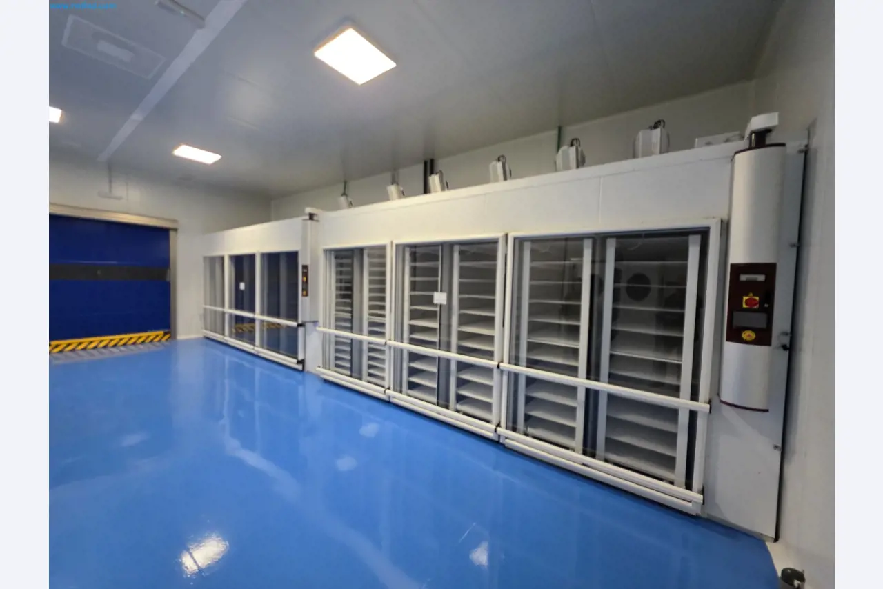 Maschinen und Laborausstattung eines Unternehmens für den Anbau von medizinischem Cannabis-1