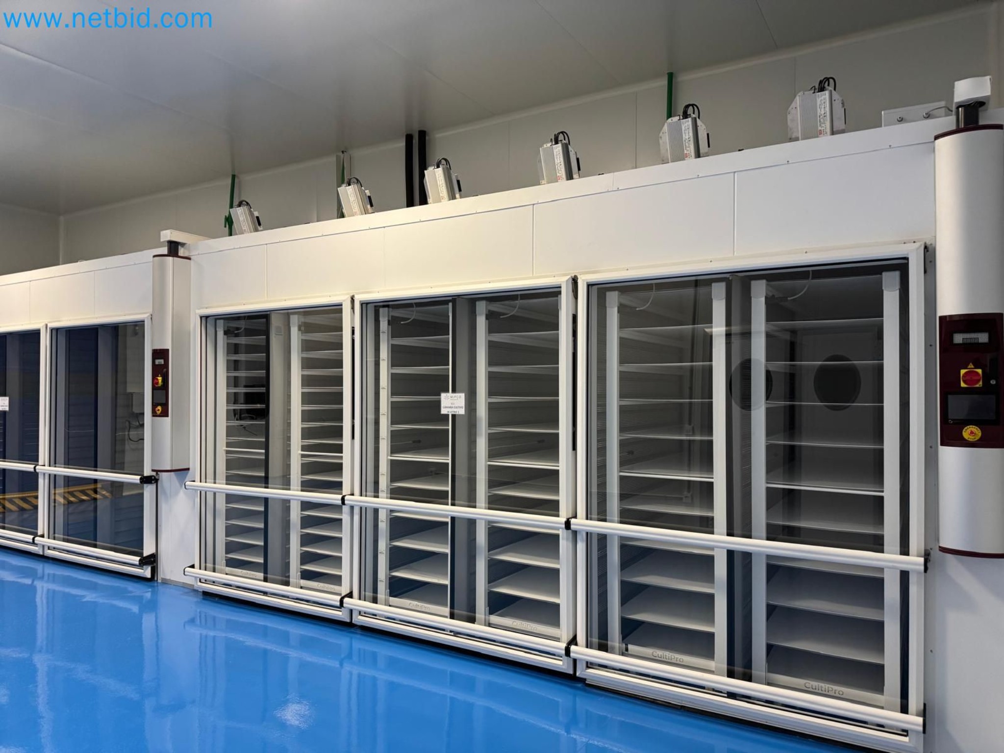 Máquinas y equipos de laboratorio de una empresa para el cultivo de cannabis medicinal-2