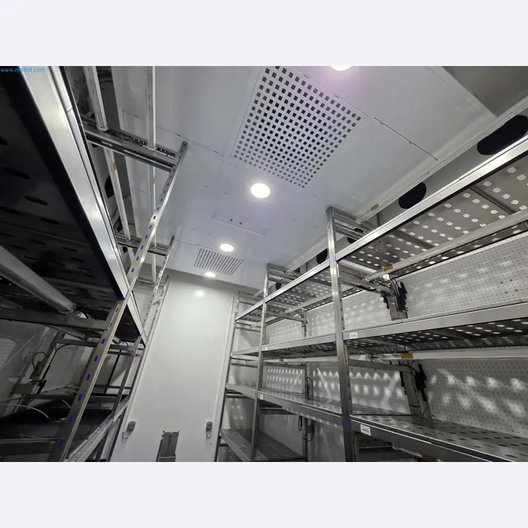 Maschinen und Laborausstattung eines Unternehmens für den Anbau von medizinischem Cannabis-11