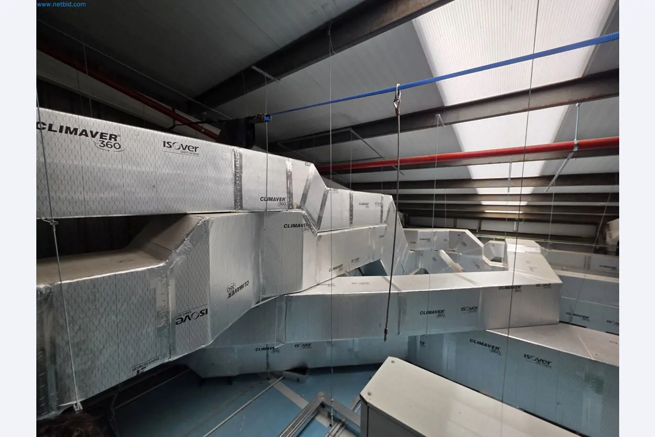 Maschinen und Laborausstattung eines Unternehmens für den Anbau von medizinischem Cannabis-15