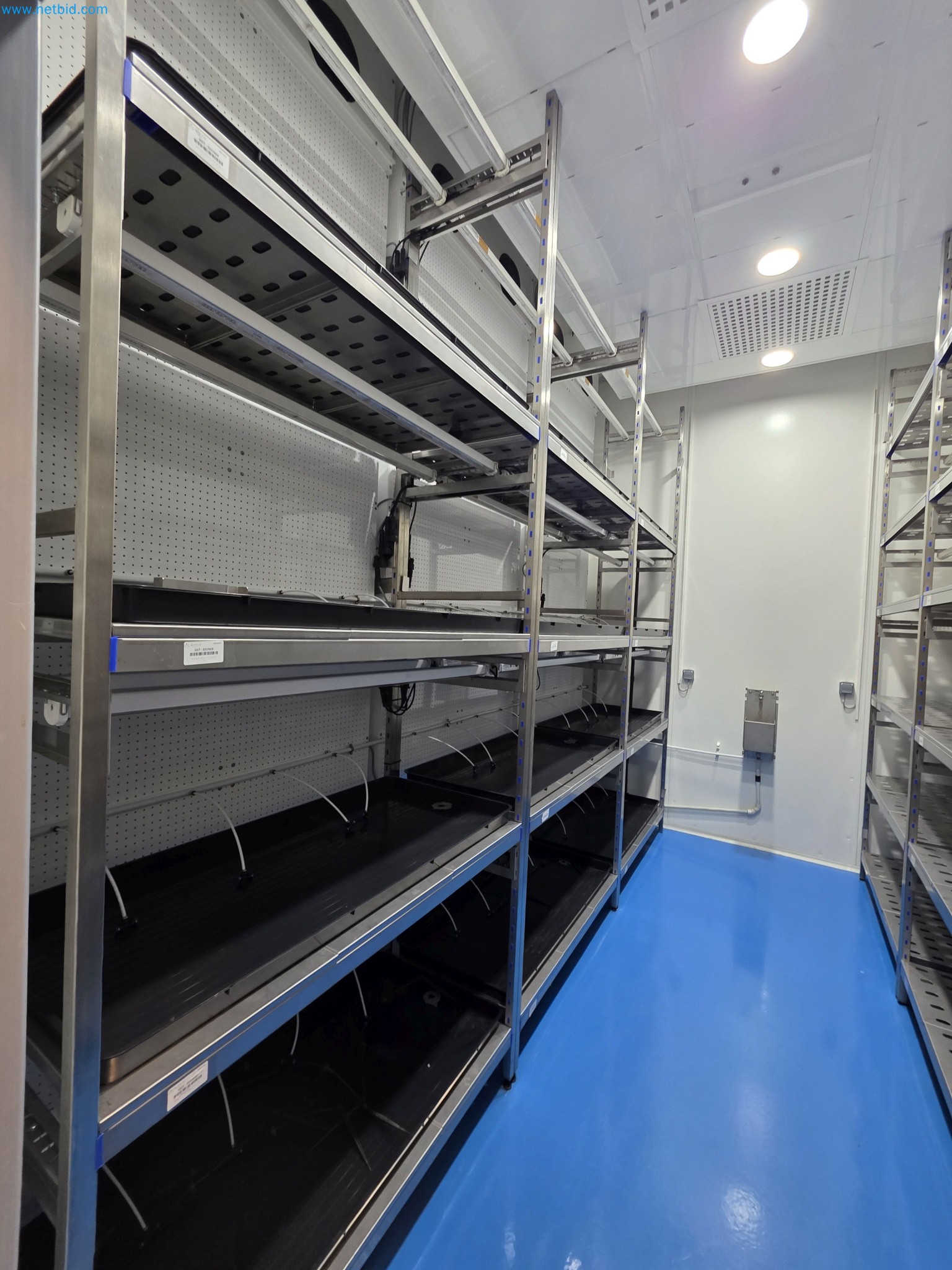 Maschinen und Laborausstattung eines Unternehmens für den Anbau von medizinischem Cannabis-7