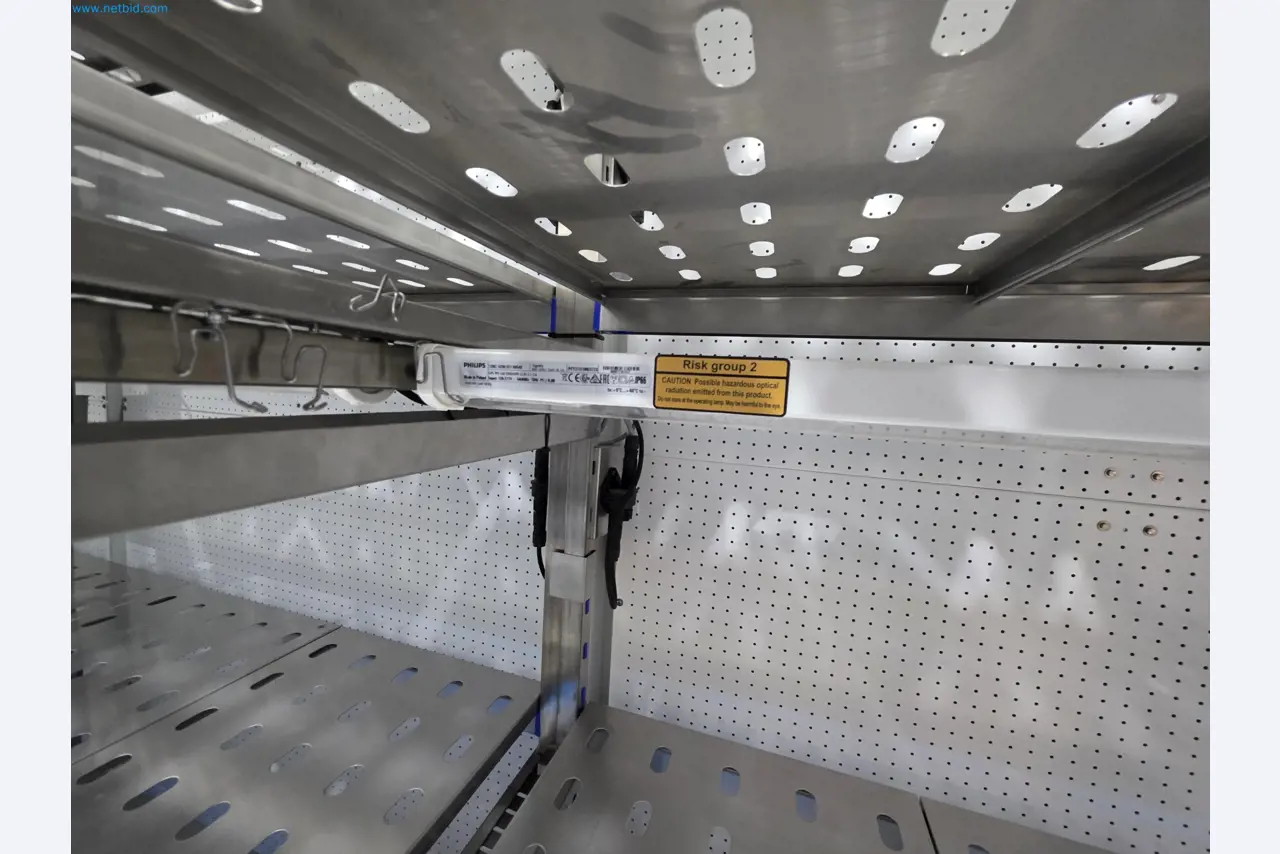 Maschinen und Laborausstattung eines Unternehmens für den Anbau von medizinischem Cannabis-9