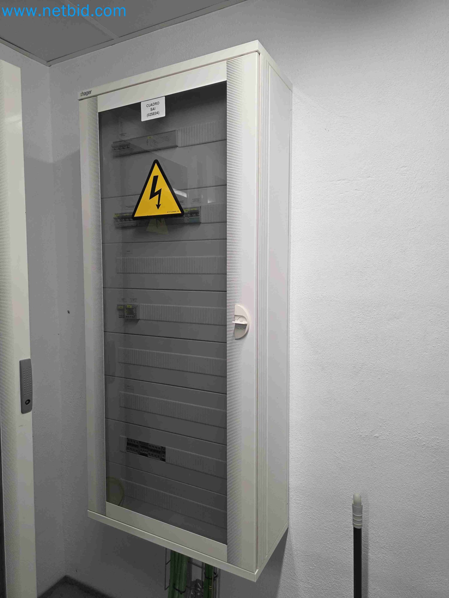 Laboratory machinery and equipment for in vitro cultivation of plants and plant species-8