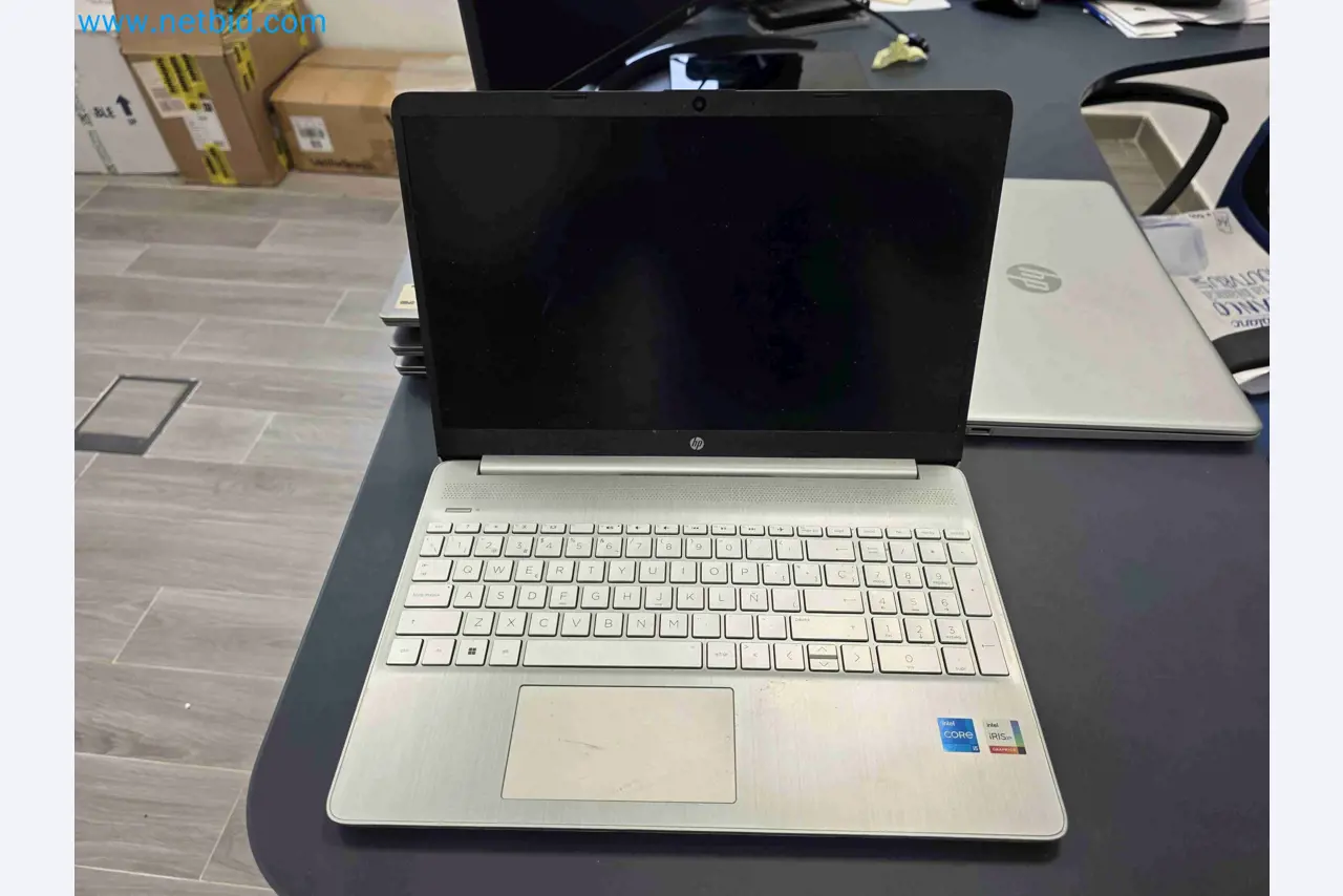 Laboratory machinery and equipment for in vitro cultivation of plants and plant species-51