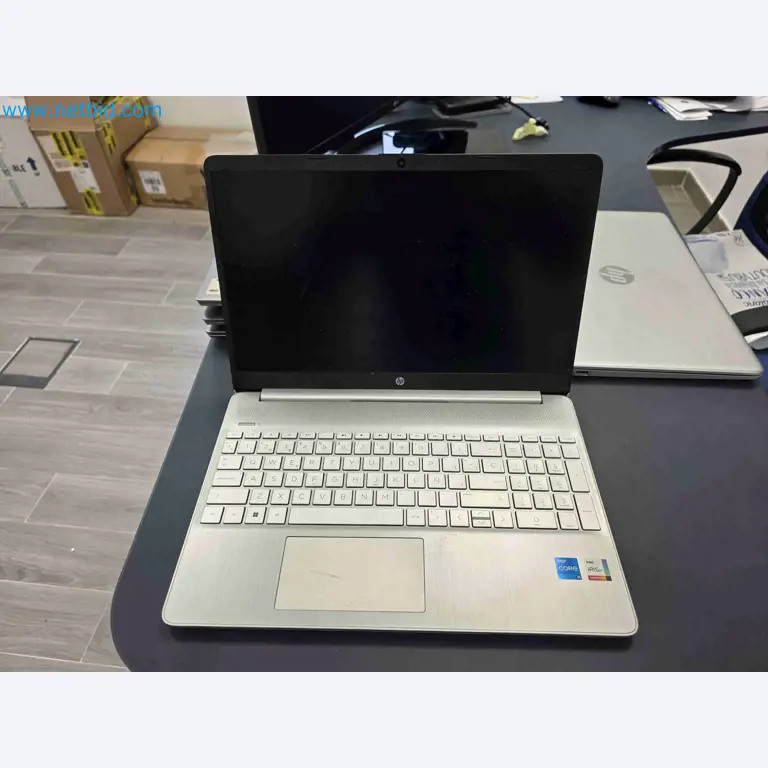 Laboratory machinery and equipment for in vitro cultivation of plants and plant species-51