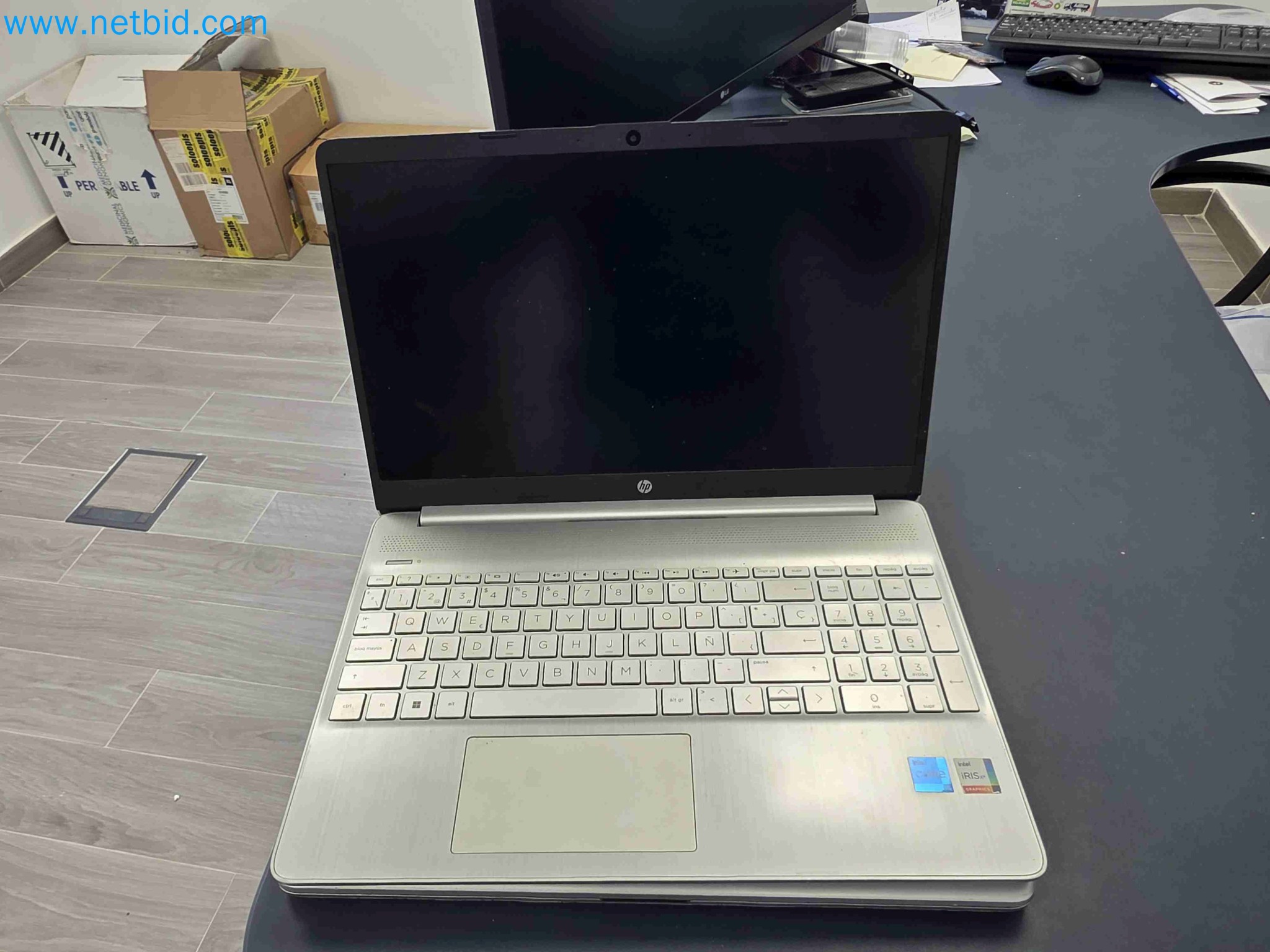 Laboratory machinery and equipment for in vitro cultivation of plants and plant species-53