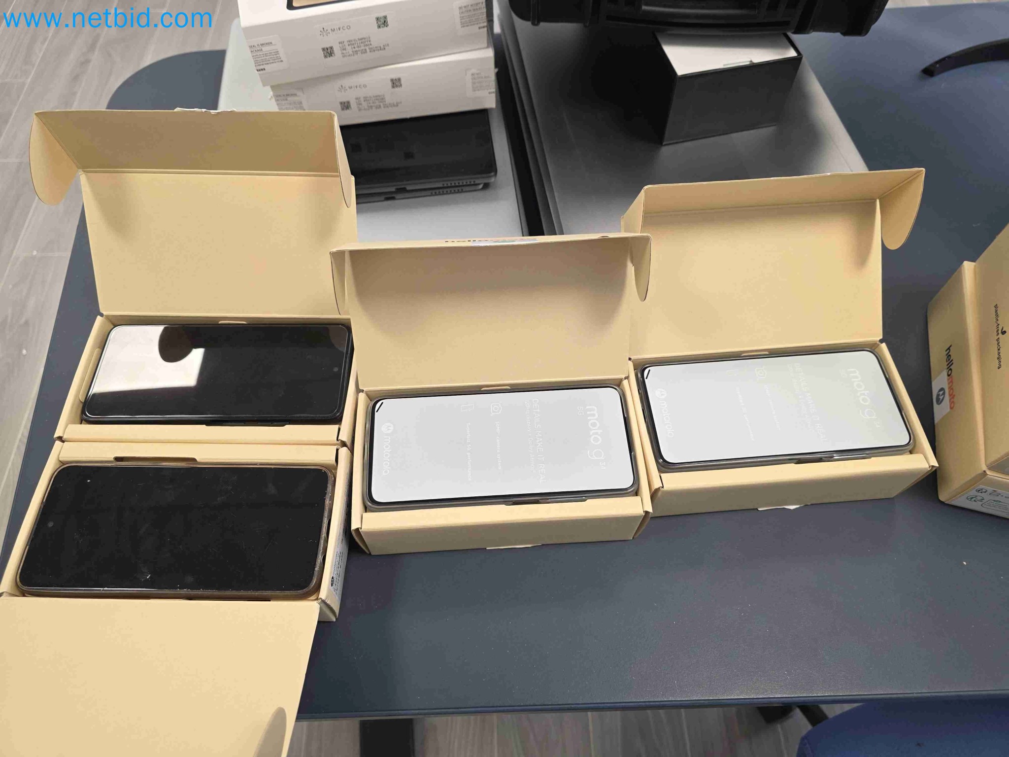 Laboratory machinery and equipment for in vitro cultivation of plants and plant species-69