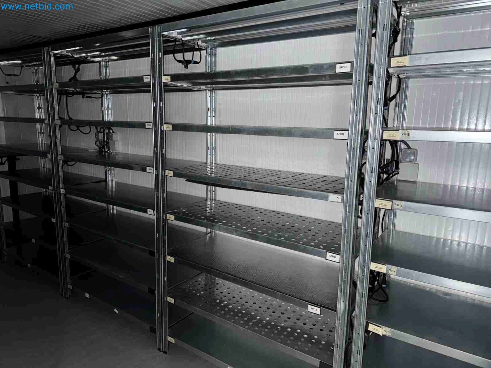 Laboratory machinery and equipment for in vitro cultivation of plants and plant species-1