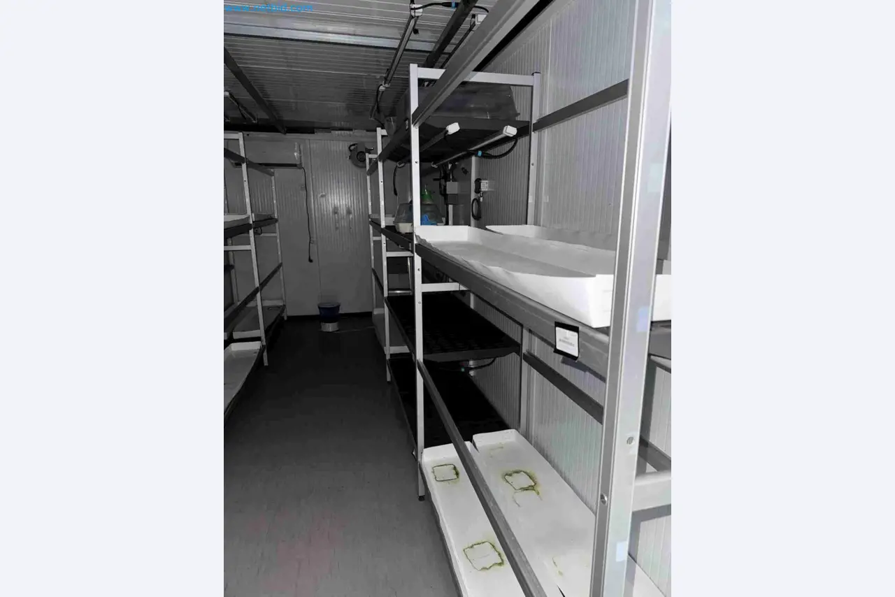 Laboratory machinery and equipment for in vitro cultivation of plants and plant species-2