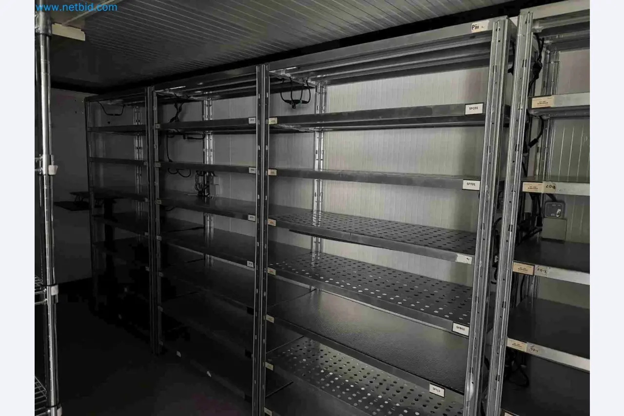 Laboratory machinery and equipment for in vitro cultivation of plants and plant species-4