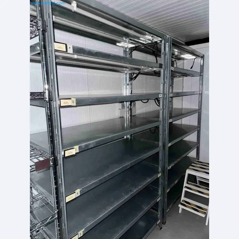 Laboratory machinery and equipment for in vitro cultivation of plants and plant species-5