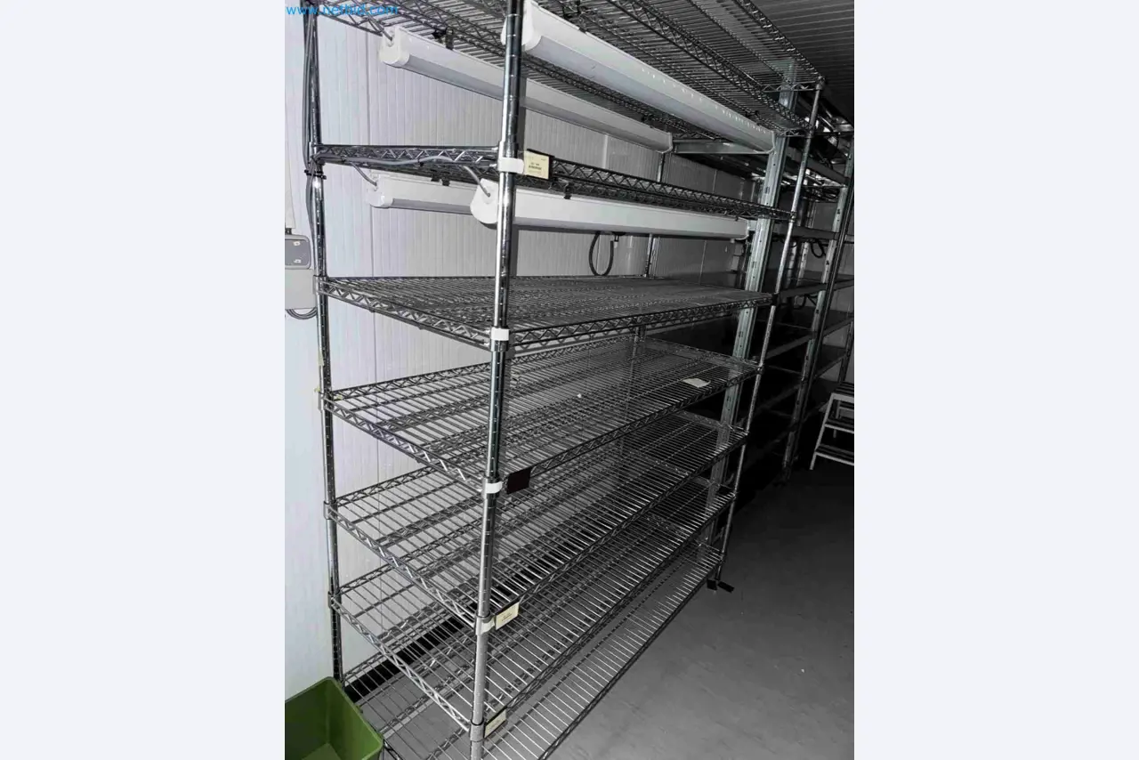 Laboratory machinery and equipment for in vitro cultivation of plants and plant species-6