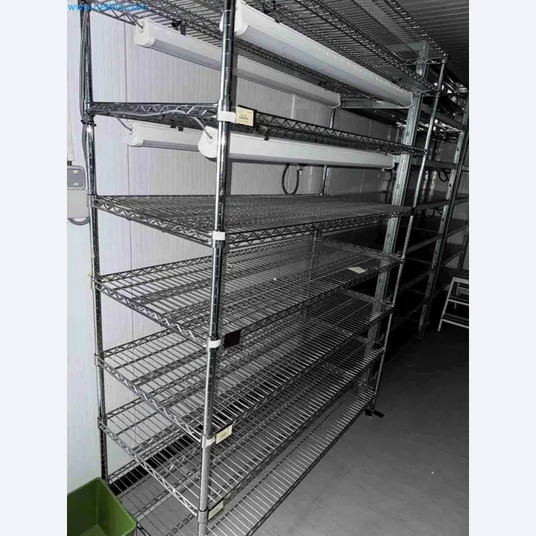 Laboratory machinery and equipment for in vitro cultivation of plants and plant species-6