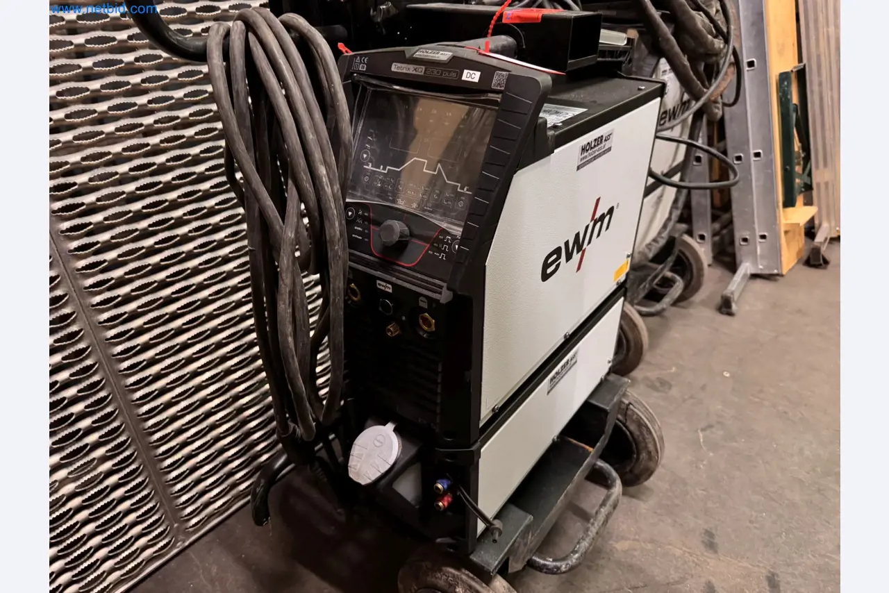 Equipment, material stocks and operating equipment of a plant construction company-1