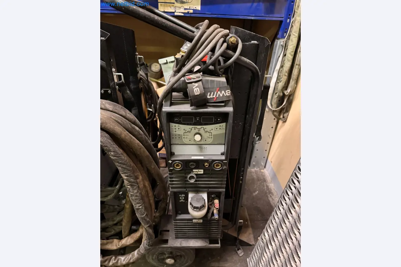 Equipment, material stocks and operating equipment of a plant construction company-3