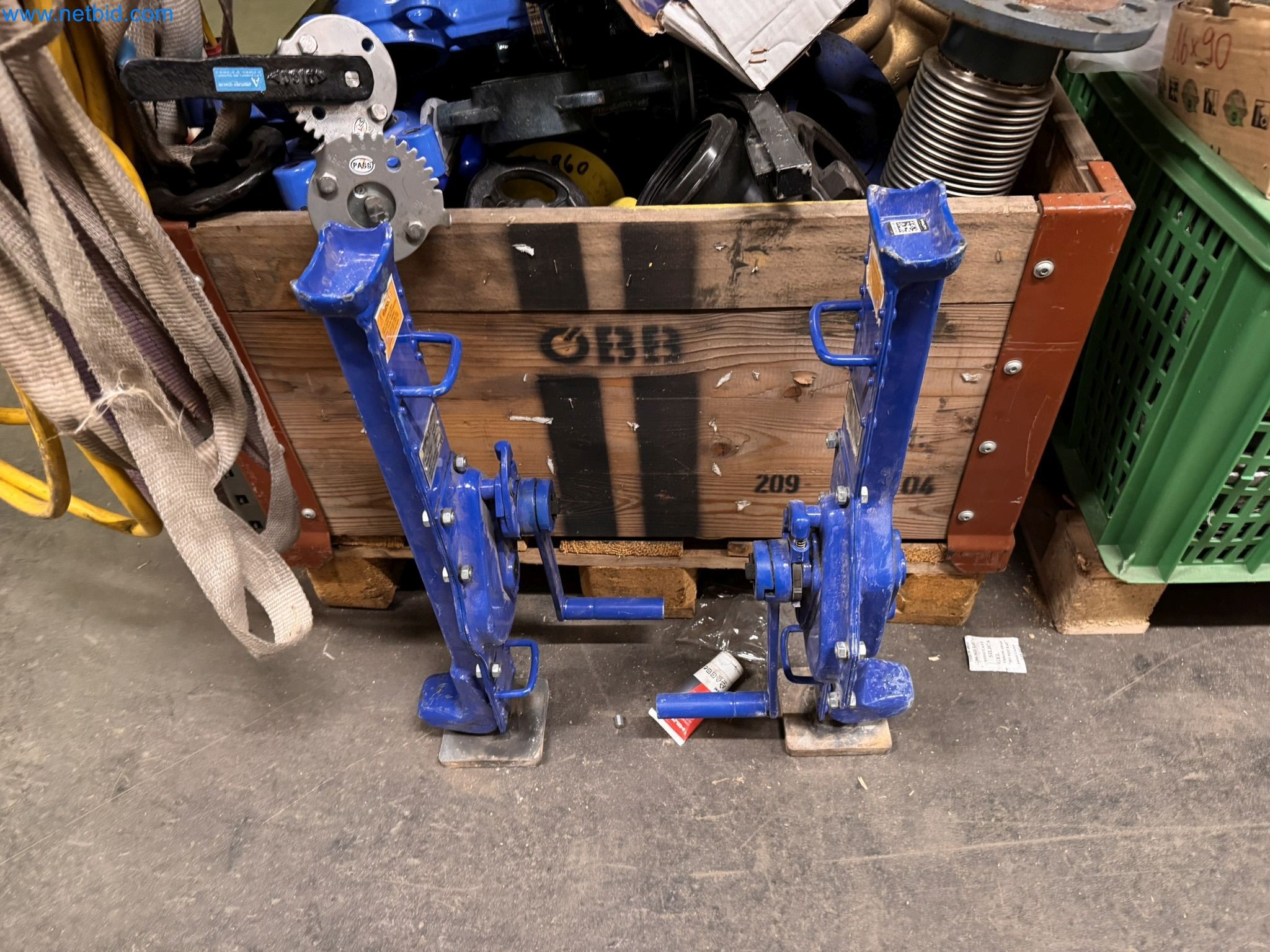 Equipment, material stocks and operating equipment of a plant construction company-26