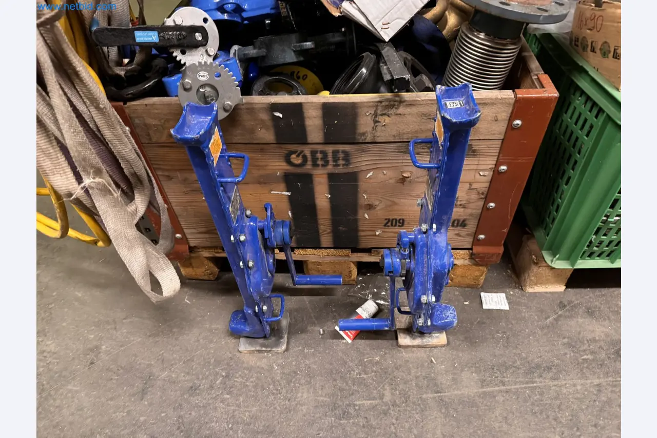 Equipment, material stocks and operating equipment of a plant construction company-26