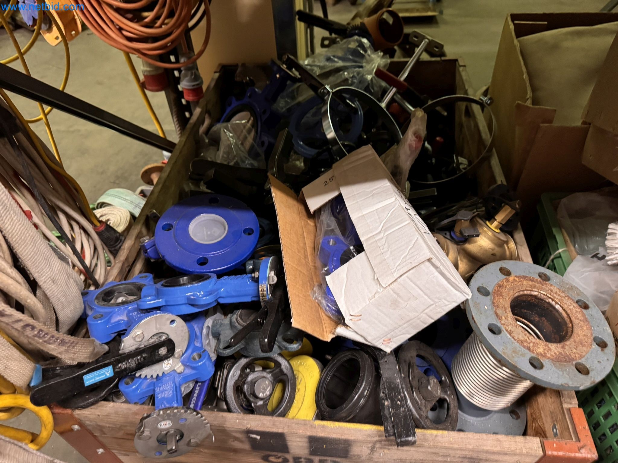 Equipment, material stocks and operating equipment of a plant construction company-27