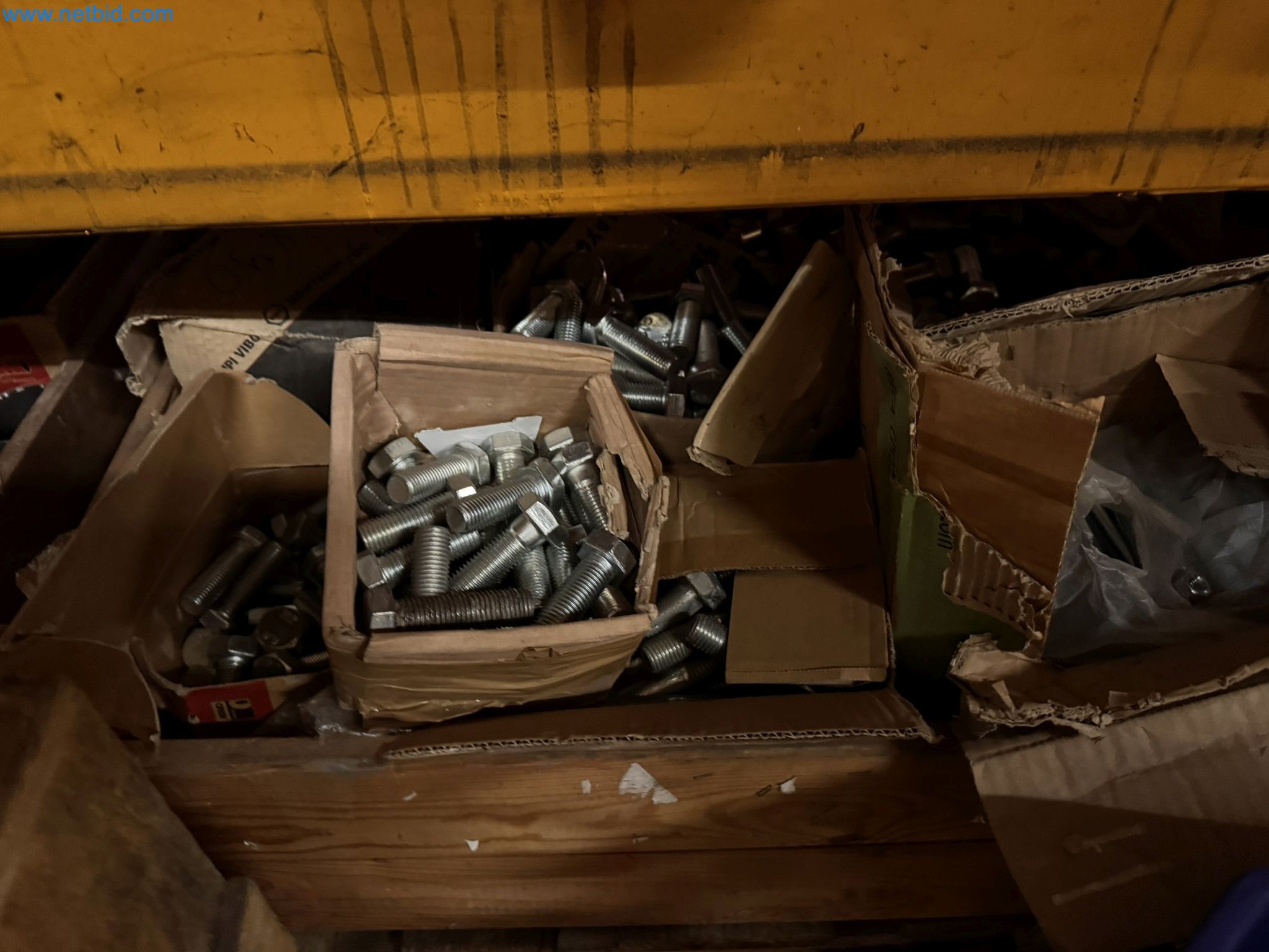 Equipment, material stocks and operating equipment of a plant construction company-34