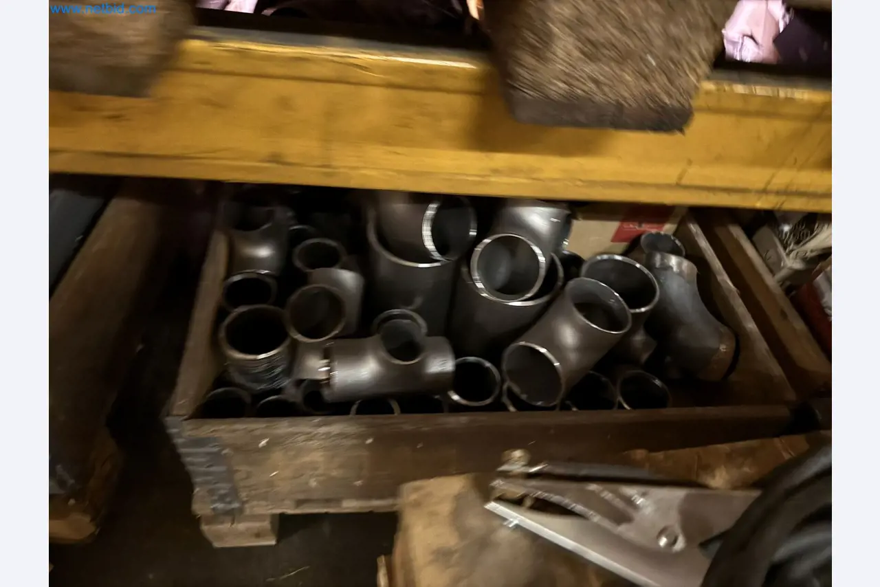 Equipment, material stocks and operating equipment of a plant construction company-35