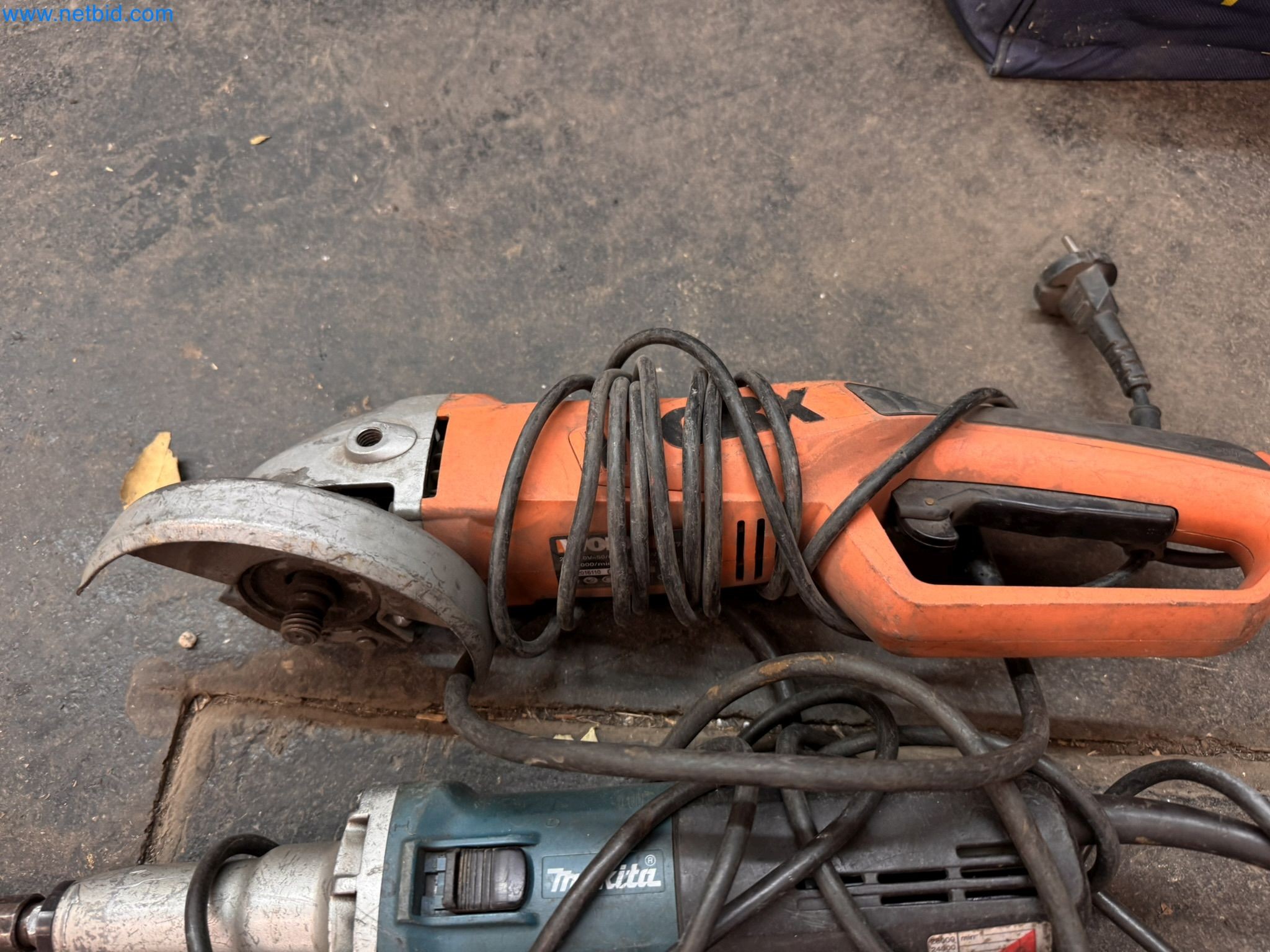 Equipment, material stocks and operating equipment of a plant construction company-1