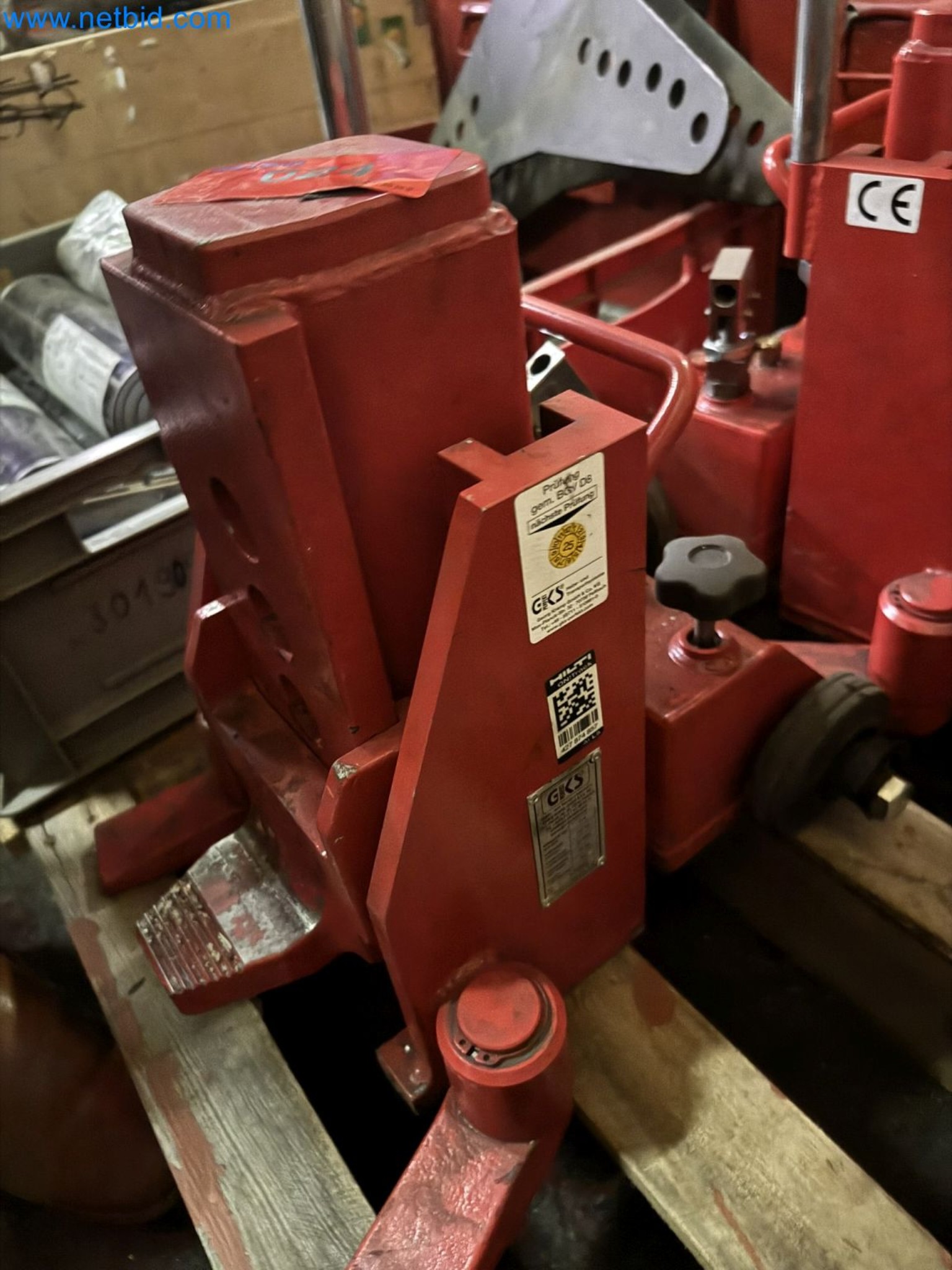 Equipment, material stocks and operating equipment of a plant construction company-6