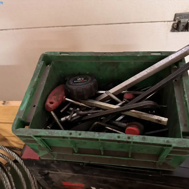 Batches of hand tools and small tools - mostly stored in chutes