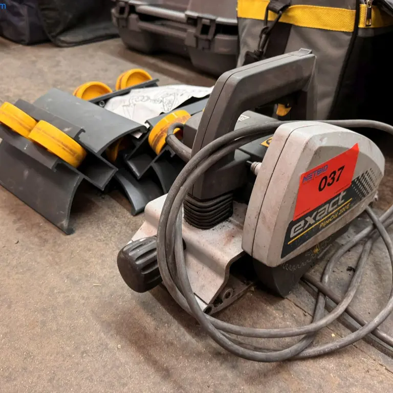 Rough cross-cut saw EXACT PipeCut 220E