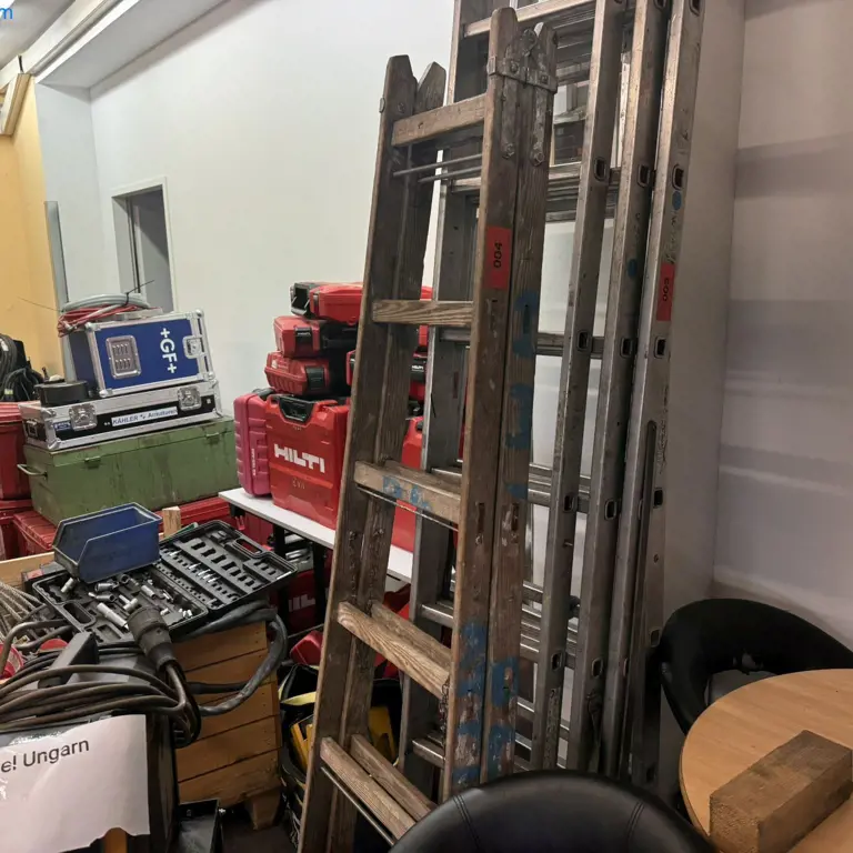 Wooden double ladder