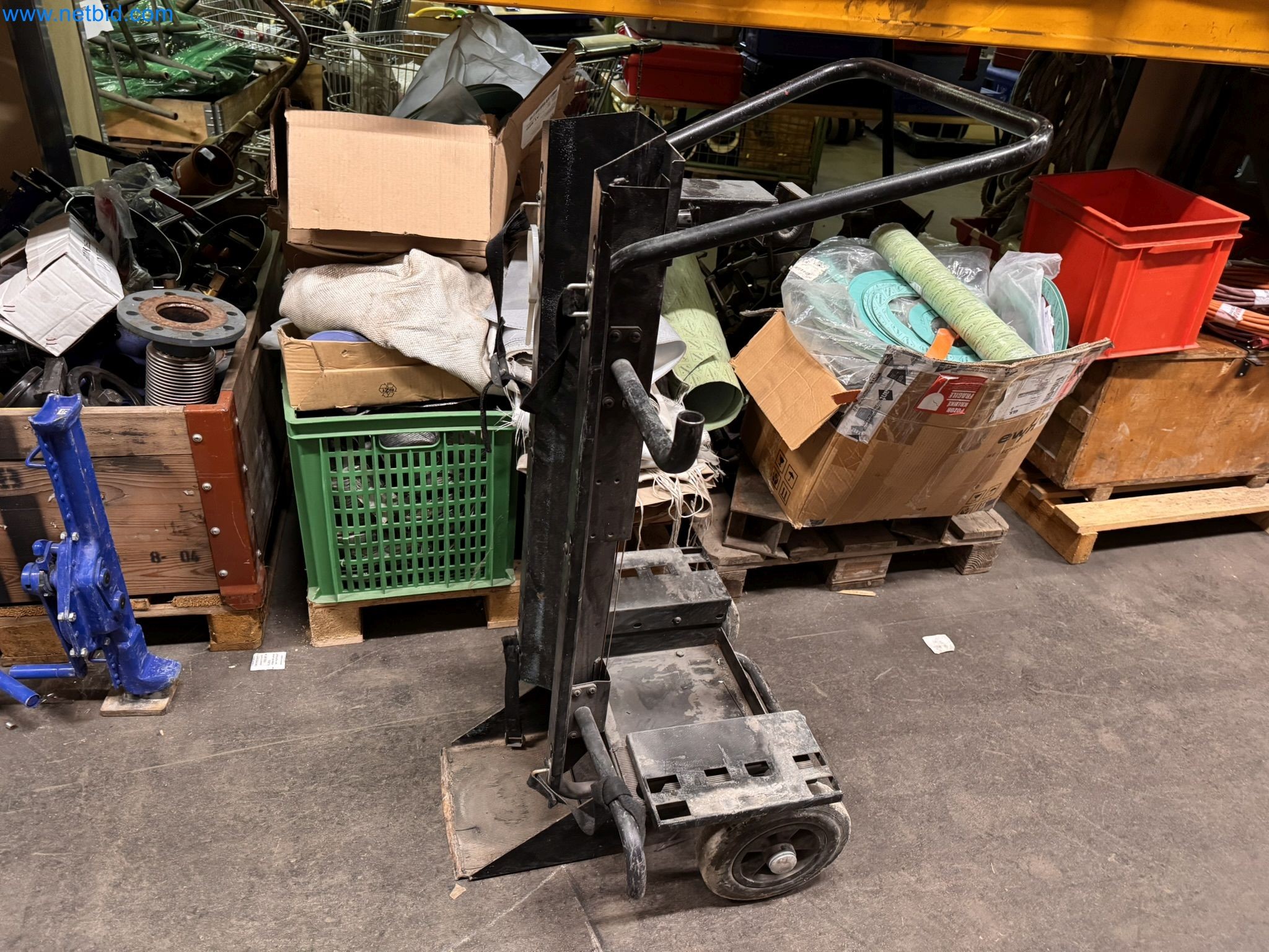 Equipment, material stocks and operating equipment of a plant construction company-1