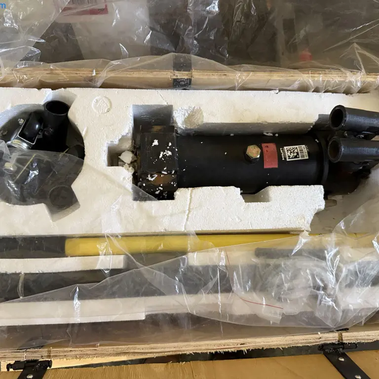 Tube bending device Quality Machinery