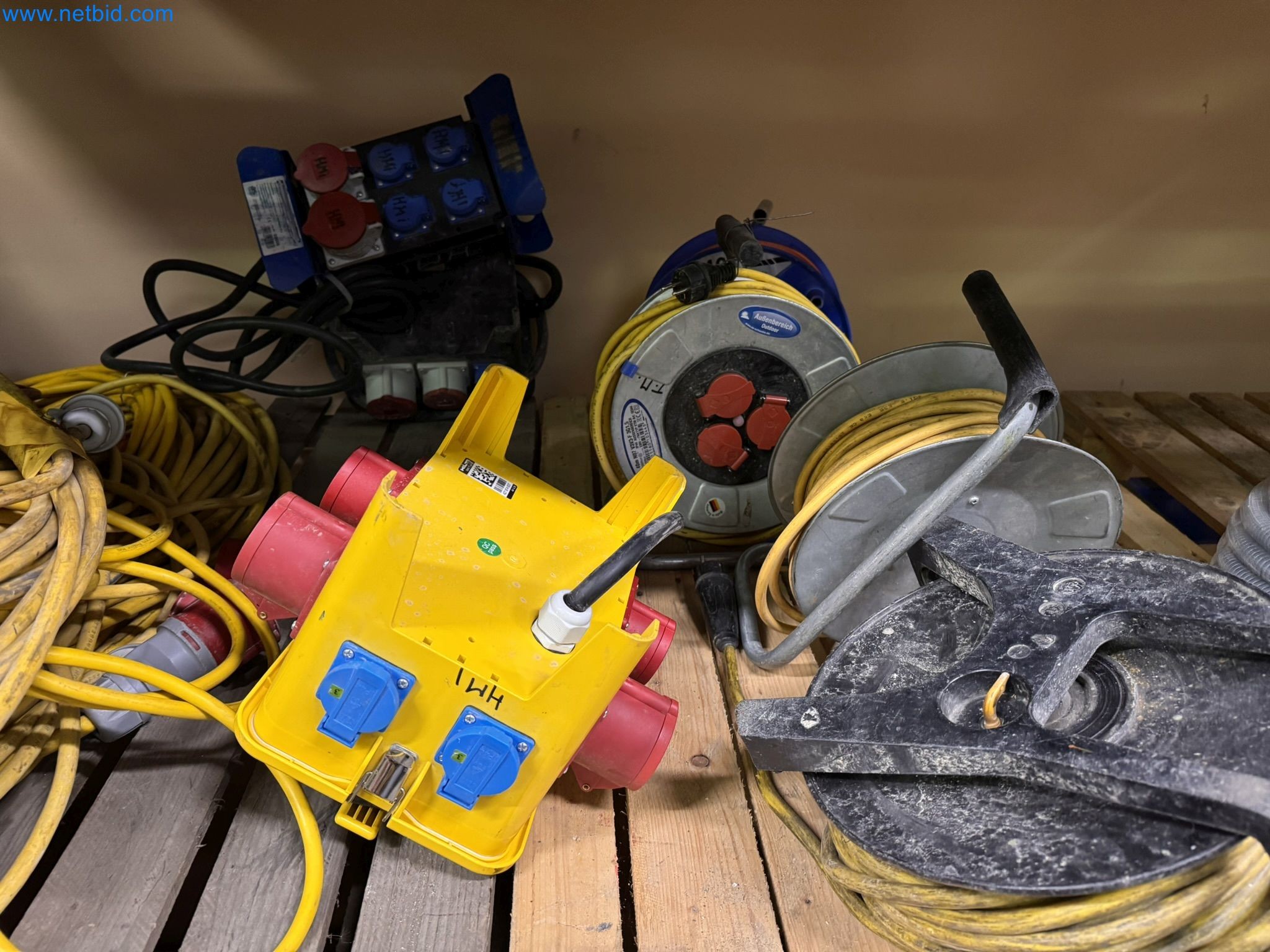 Equipment, material stocks and operating equipment of a plant construction company-29