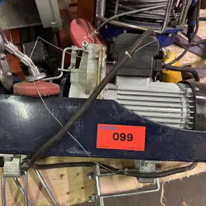 2 electric cable winches