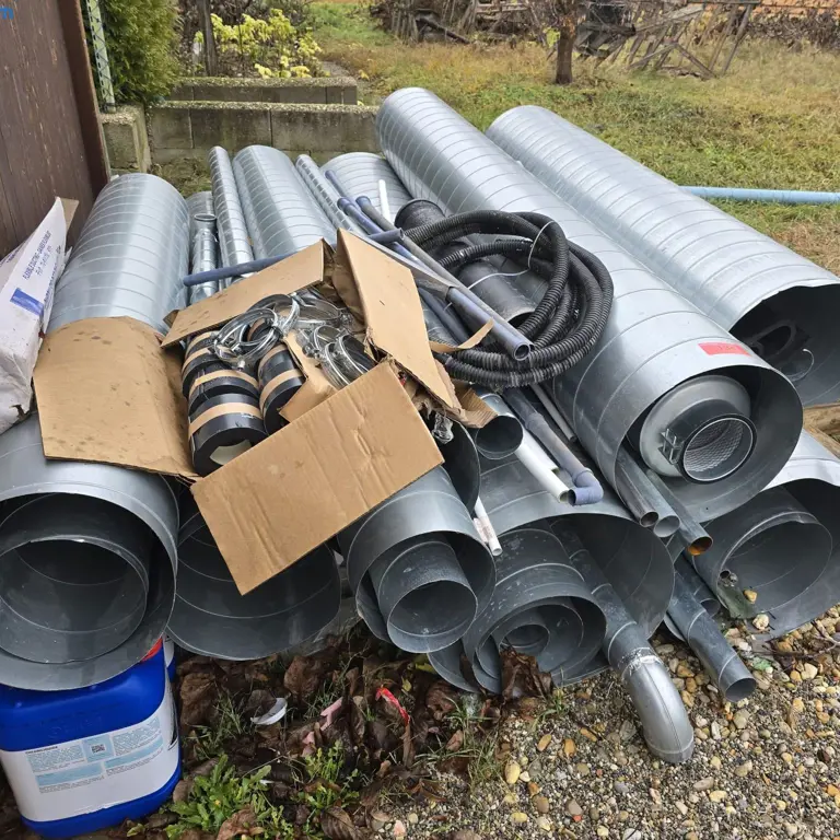 Lot of sheet metal rolls