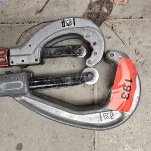 2 Pipe cutter/pipe cutter GEBERIT