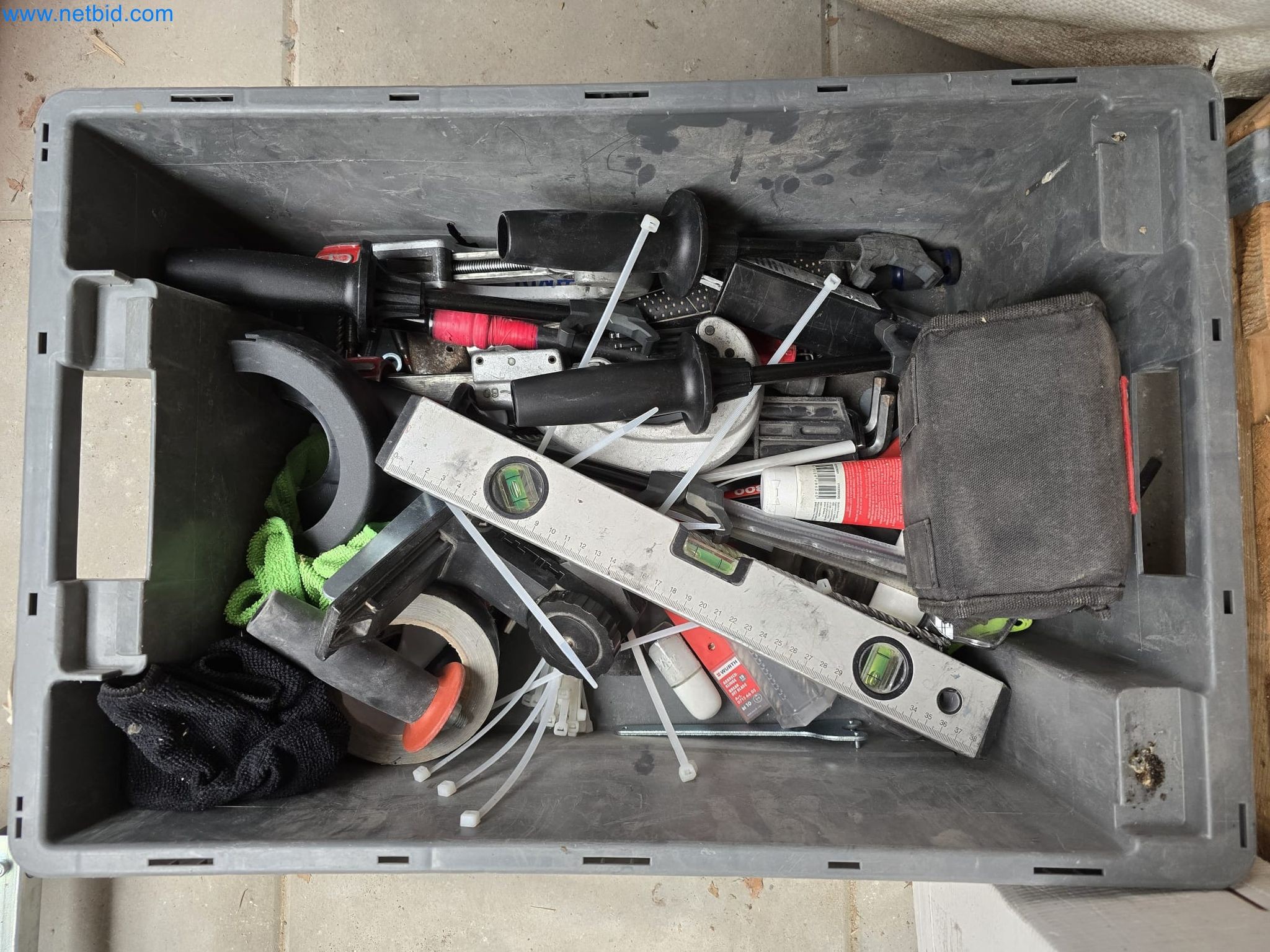 Vehicles and material stocks of a plant construction company-3