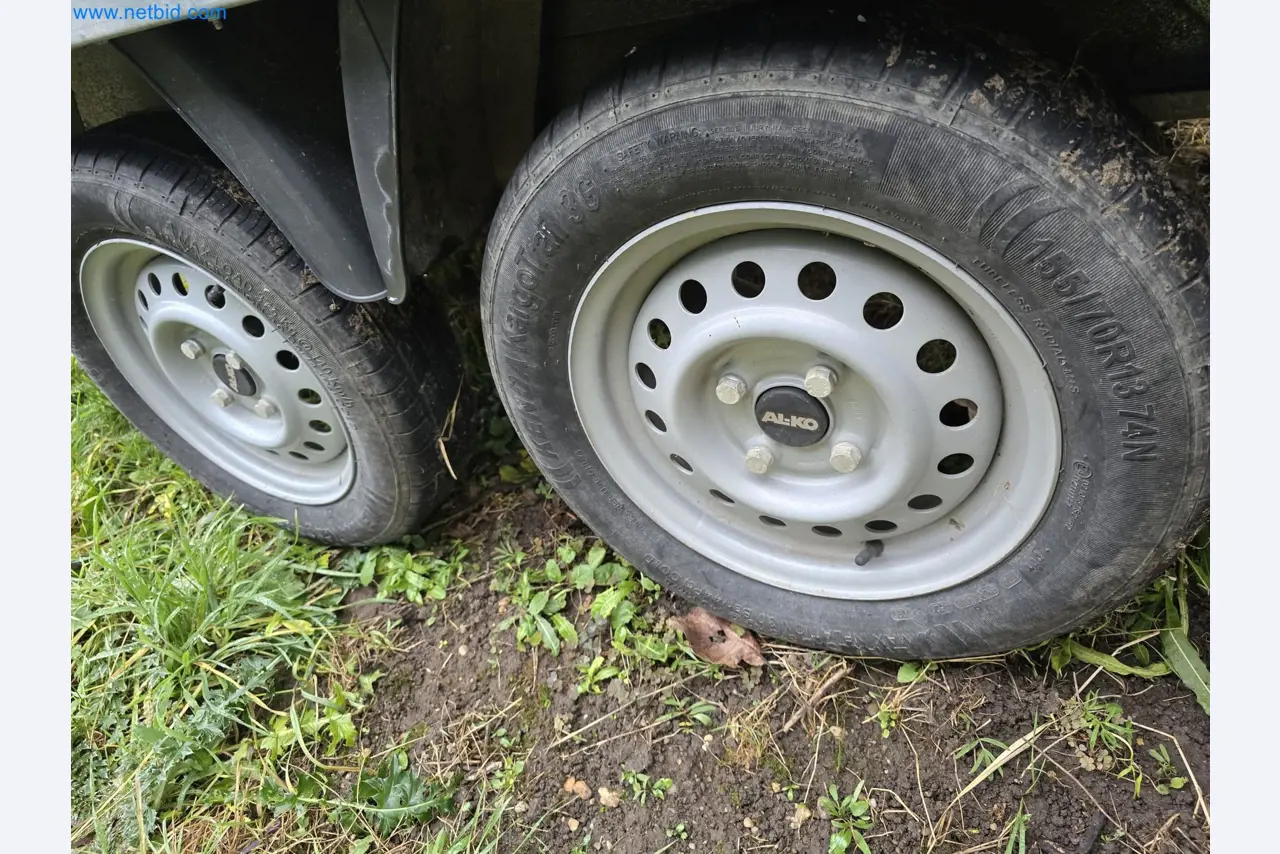 Vehicles and material stocks of a plant construction company-2