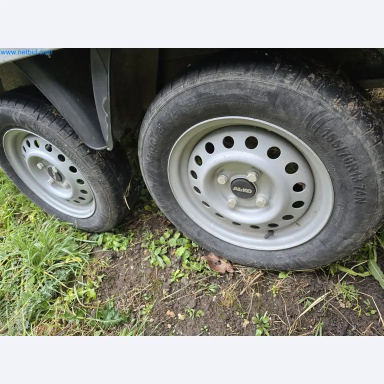 Vehicles and material stocks of a plant construction company-2
