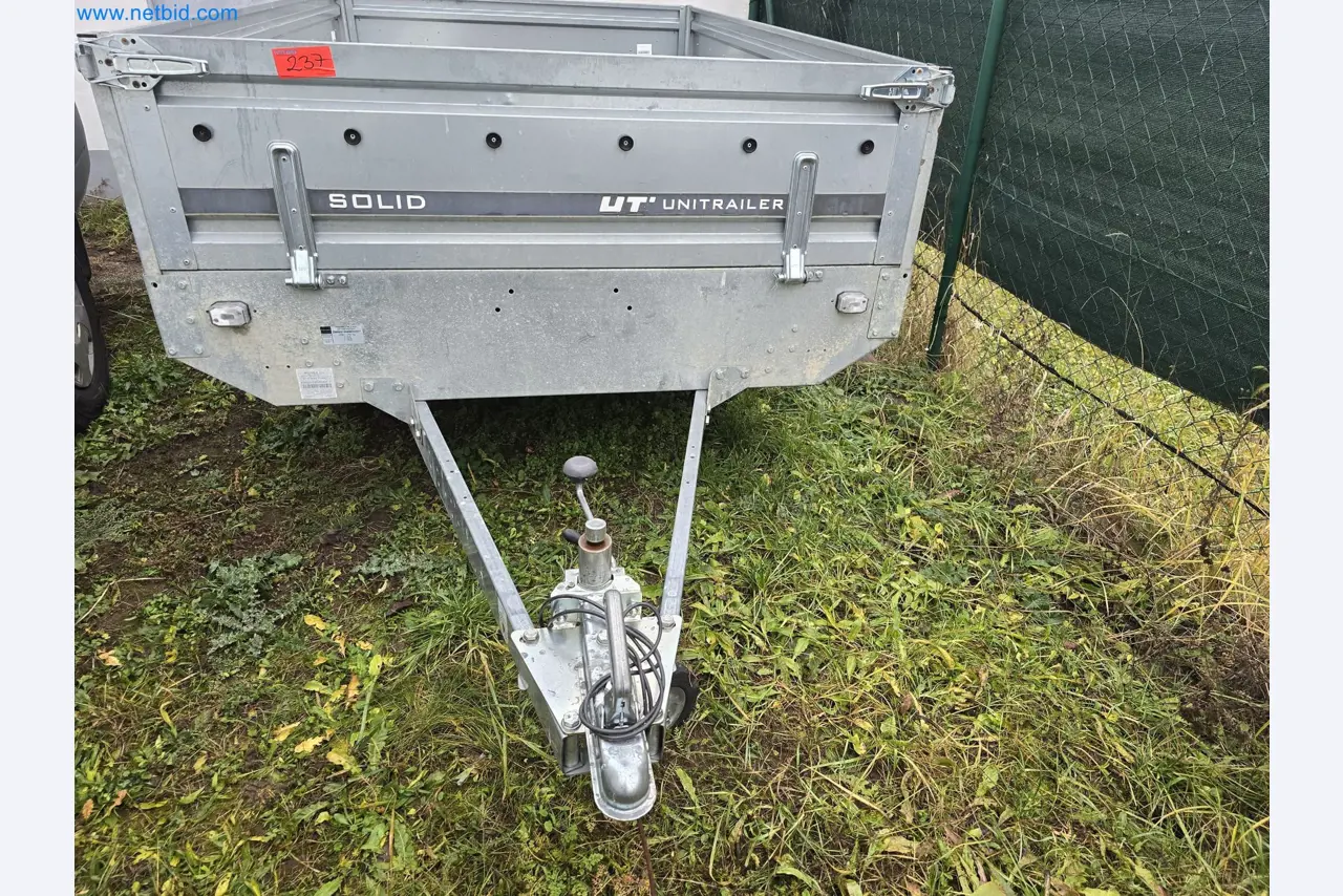 Vehicles and material stocks of a plant construction company-8