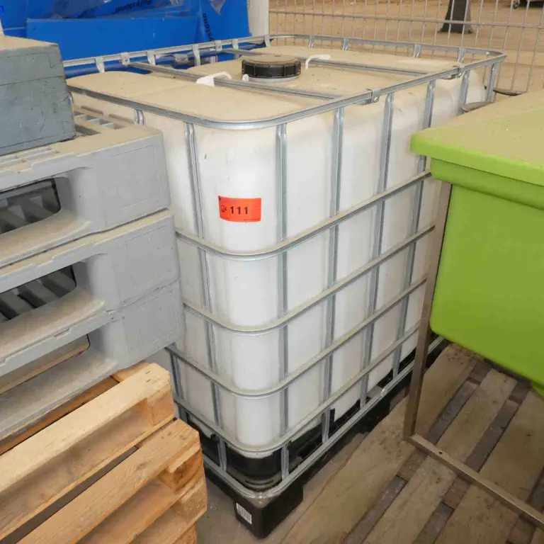 2 IBC container