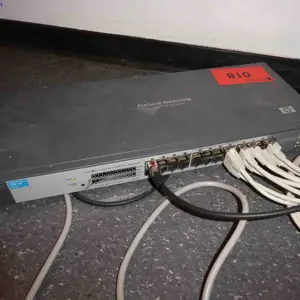 Switch HP 1800-24G