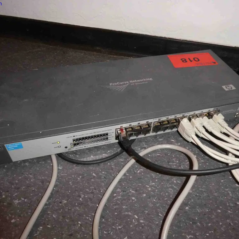 Switch HP 1800-24G