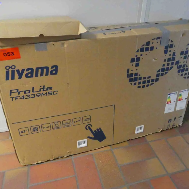 43-inch monitor Iiyama TF4339MSC