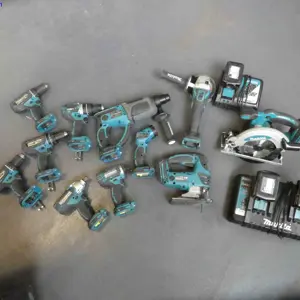1 Posten Battery-powered tools Makita