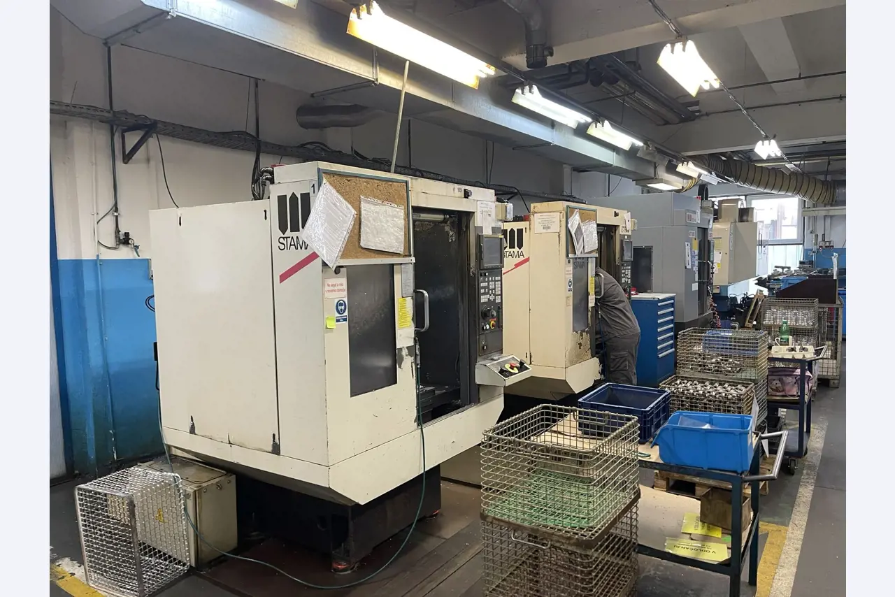 Instalaciones industriales, maquinaria y bienes inmuebles de AGIS Technologies Ptuj-27