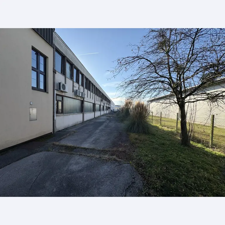 Instalaciones industriales, maquinaria y bienes inmuebles de AGIS Technologies Ptuj-4